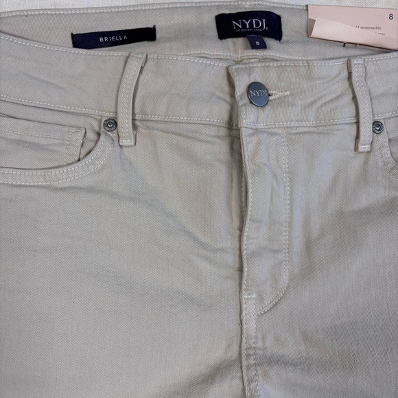 NYDJ Briella Womens 8 Short Roll Cuff 11 Feather Lift Tuck Denim Jean Casual - Picture 3 of 10